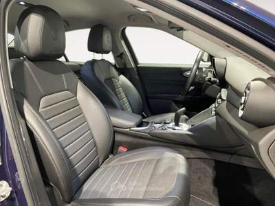 Alfa Romeo Giulia 2.2d 160CV Autom. Executive Blu/Azzurro usata Ravenna
