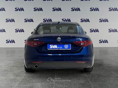 Alfa Romeo Giulia 2.2d 160CV Autom. Executive Blu/Azzurro usata Ravenna