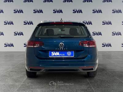 Volkswagen Passat 2.0 Tdi 150CV DSG Business Blu/Azzurro usata Ravenna