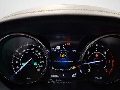 Jaguar E-Pace  2.0d i4 se awd 150cv auto my19 Nero usata Firenze