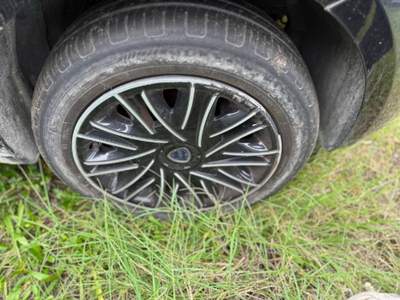 Lancia Ypsilon  - ypsilon 1.0 firefly hybrid gold s&s 70cv 5p.ti Nero usata Roma