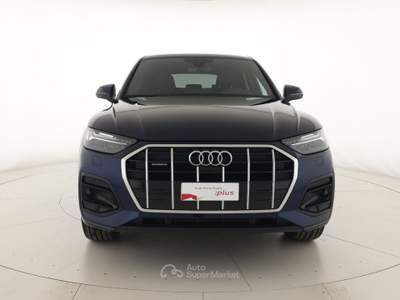 Audi Q5 Spb 40TFSI 204CV quattro Str Business Advanced Blu/Azzurro usata Verona