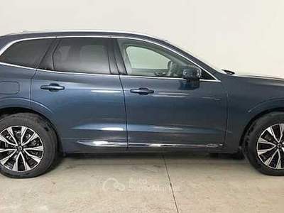 Volvo XC60 Plus, B4 AWD mild hybrid, Diesel, Bright Blu/Azzurro usata Altavilla Vicentina