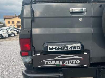 Toyota Land Cruiser II 2.5 turbodiesel Hard-top BJ usata Bulgarograsso