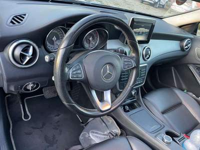 Mercedes-Benz GLA 136cv Nero usata Grosseto