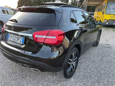 Mercedes-Benz GLA 136cv Nero usata Grosseto
