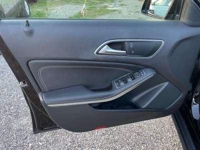 Mercedes-Benz GLA 136cv Nero usata Grosseto