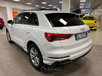 Audi Q3 35  1.500 ibrida/benzina (mhev) 150cv.  S line Bianco usata Alba