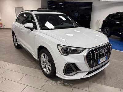 Audi Q3 35  1.500 ibrida/benzina (mhev) 150cv.  S line Bianco usata Alba