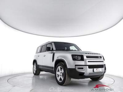 Land Rover Defender 110 3.0d i6 mhev SE awd 200cv auto - AUTOCARRO N1 Argento usata Corciano