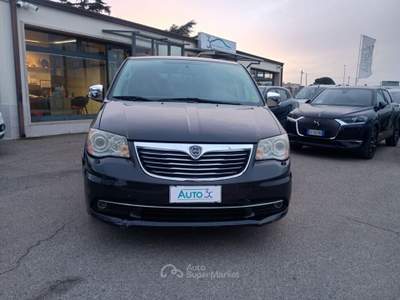 Lancia Voyager Platinum 177 CV Nero usata Monopoli