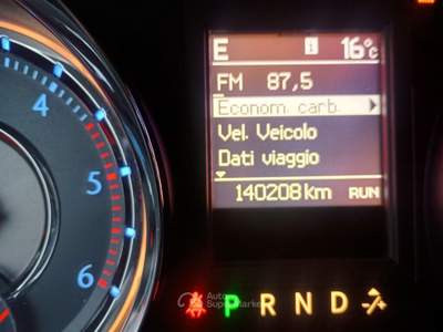 Lancia Voyager Platinum 177 CV Nero usata Monopoli