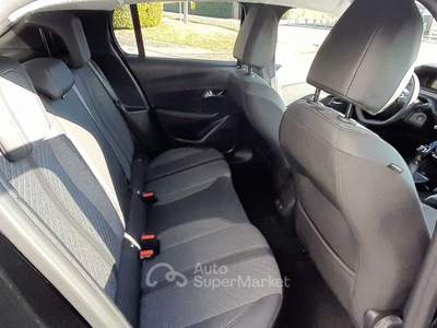 Peugeot 208 208 1.2 puretech Allure Nero usata Vanzaghello