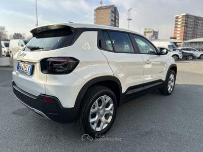 Jeep Avenger Avenger 1.2 Turbo 100 CV MHEV Altitude Bianco usata Cherasco