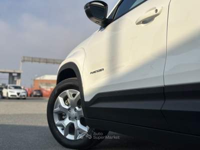 Jeep Avenger Avenger 1.2 Turbo 100 CV MHEV Altitude Bianco usata Cherasco