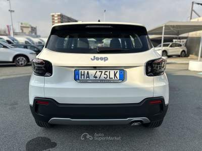 Jeep Avenger Avenger 1.2 Turbo 100 CV MHEV Altitude Bianco usata Cherasco