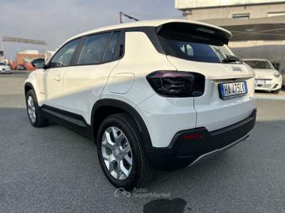Jeep Avenger Avenger 1.2 Turbo 100 CV MHEV Altitude Bianco usata Cherasco
