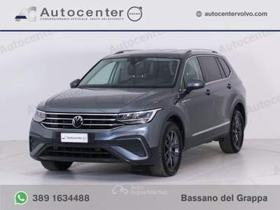 Volkswagen Tiguan Allspace dsg 2.0 tdi Life 150cv 7 posti Grigio usata Bassano del Grappa