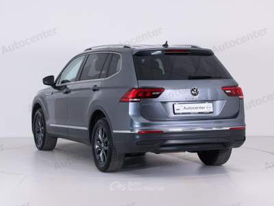 Volkswagen Tiguan Allspace dsg 2.0 tdi Life 150cv 7 posti Grigio usata Bassano del Grappa