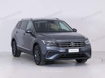 Volkswagen Tiguan Allspace dsg 2.0 tdi Life 150cv 7 posti Grigio usata Bassano del Grappa