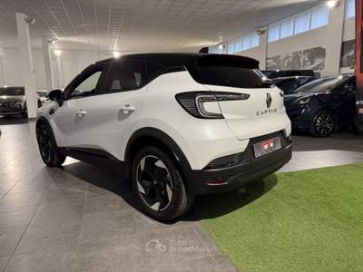 Renault Captur ECO-G 100 CV Techno Bianco usata Cesena