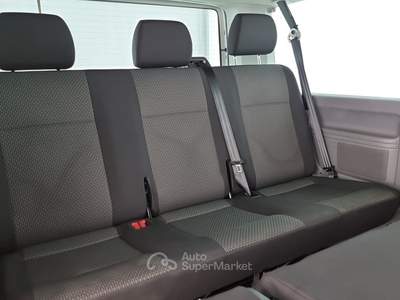 Volkswagen Caravelle 2.0 TDI 110CV PC Trendline 9 posti Bianco usata Reggio nell'Emilia