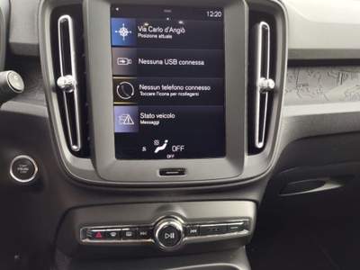 Volvo XC40 AWD *PROMOZIONE* Bianco usata Bari