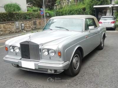 Rolls Royce Corniche Convertibile DHC Argento usata Roma