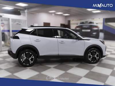 Peugeot 2008 1.2 Puretech Allure S&amp;S 100CV Bianco usata Latina