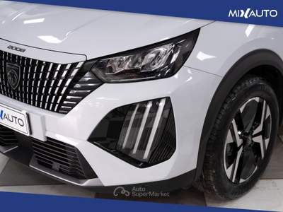 Peugeot 2008 1.2 Puretech Allure S&amp;S 100CV Bianco usata Latina