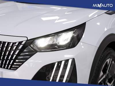 Peugeot 2008 1.2 Puretech Allure S&amp;S 100CV Bianco usata Latina