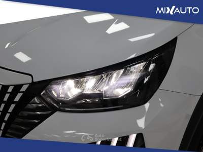 Peugeot 2008 1.2 Puretech Allure S&amp;S 100CV Bianco usata Latina