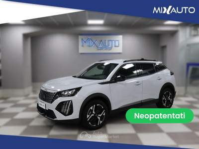 Peugeot 2008 1.2 Puretech Allure S&amp;S 100CV Bianco usata Latina