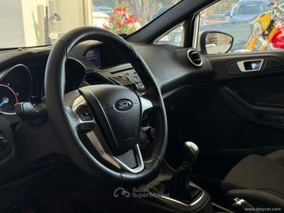 Ford Fiesta Fiesta 1.5 TDCi 75 CV 5p. ST-Line Bianco usata San Michele salentino
