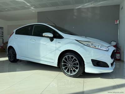 Ford Fiesta Fiesta 1.5 TDCi 75 CV 5p. ST-Line Bianco usata San Michele salentino