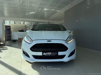 Ford Fiesta Fiesta 1.5 TDCi 75 CV 5p. ST-Line Bianco usata San Michele salentino