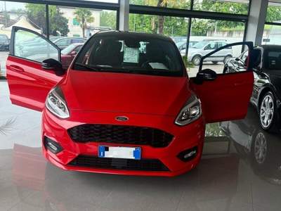 Ford Fiesta 5P TDCI ST LINE 85 CV Rosso usata Pignataro Interamna