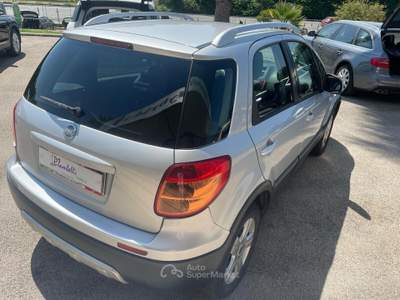 Fiat Sedici 4x4 Dynamic NEOPATENTATI Argento usata Pignataro Interamna