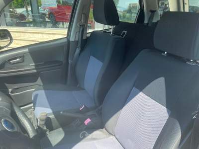 Fiat Sedici 4x4 Dynamic NEOPATENTATI Argento usata Pignataro Interamna