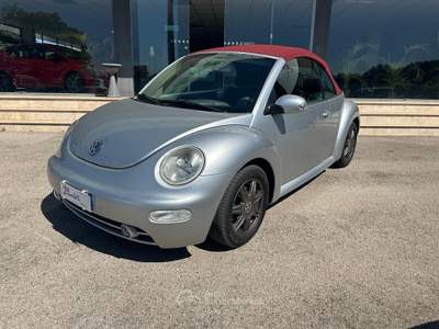 Volkswagen New Beetle Cabrio Argento usata Pignataro Interamna