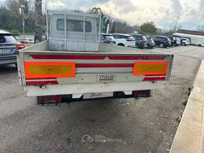 Iveco Daily 35C10 2.3 MJET CASSONATO Bianco usata Pignataro Interamna