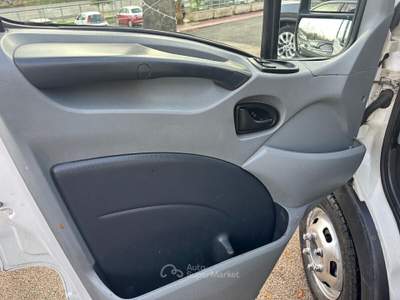 Iveco Daily 35C10 2.3 MJET CASSONATO Bianco usata Pignataro Interamna