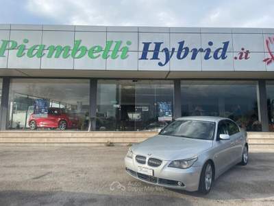 BMW Serie 5 525d 525d cat Touring Msport IVA ESP AUTOM. Argento usata Pignataro Interamna