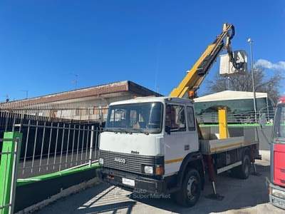 Iveco Daily 115/17 PIATTAFORMA CON CESTELLO Bianco usata Pignataro Interamna