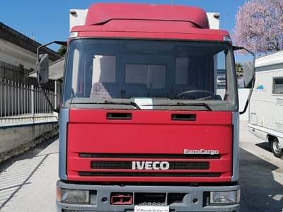 Iveco Daily EUROCARGO 65.14 FRIGO PANINOTECA Rosso usata Pignataro Interamna