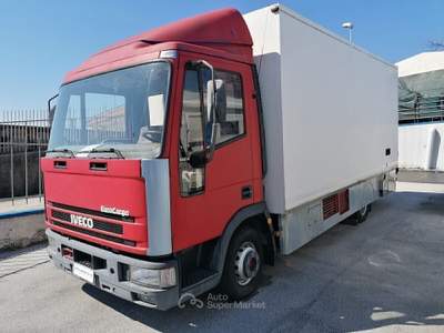 Iveco Daily EUROCARGO 65.14 FRIGO PANINOTECA Rosso usata Pignataro Interamna
