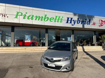 Toyota Yaris 5 porte Active Argento usata Pignataro Interamna