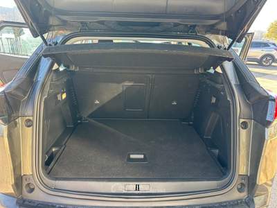 Peugeot 3008 S&S EAT8 Allure NEOPATENTATI Verde usata Pignataro Interamna