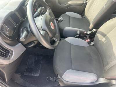 Fiat Panda 95 CV S&S Lounge NEOPATENTATI Bianco usata Pignataro Interamna