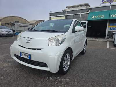 Toyota iQ AUTOMATICO - NEOPATENTATO - CITY CAR Bianco usata Brescia